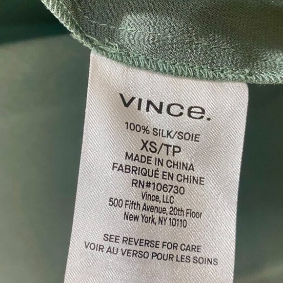 Vince SHAPED COLLAR SILK BLOUSE 100% Silk Satin, Lt Patina, Size XS, New w/Tag - Picture 5 of 5